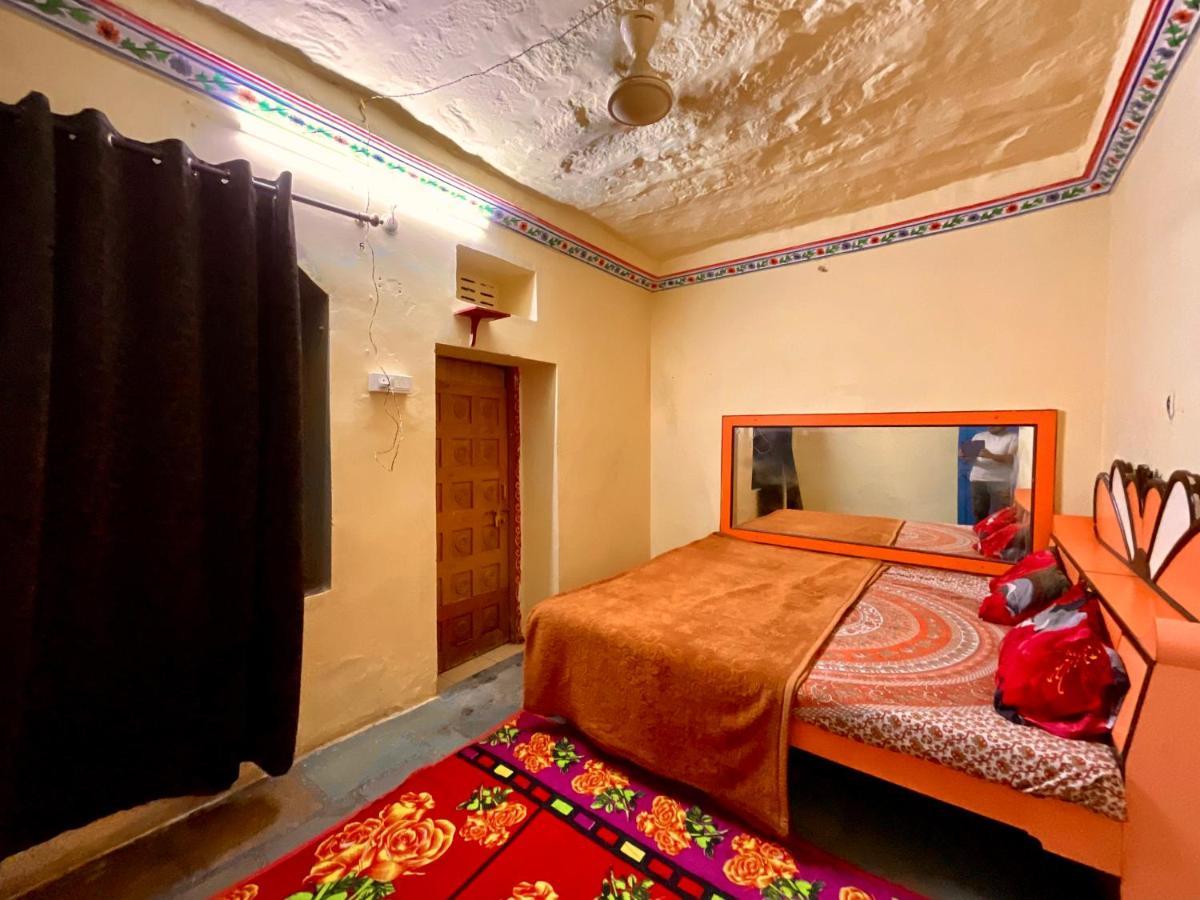 One Light Hostel Pushkar Exterior photo